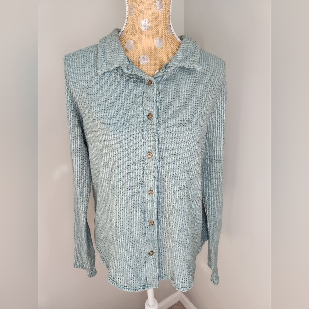 BUCKETLIST Blue Long Sleeve Button Down Shirt